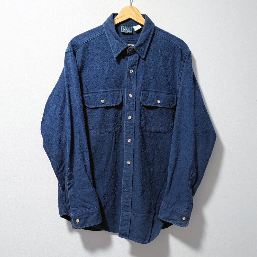 Woolrich Heavyweight Navy Chamois Flannel - Large - VINTAGE 80s